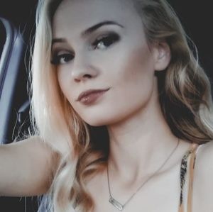 Meet your Posher, Kaitlen